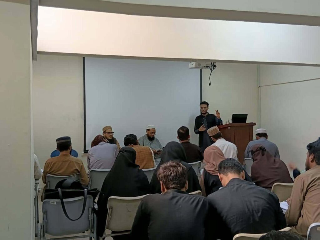 ہمدرد یونیورسٹی میں ایم فل پی ایچ ڈی اسکالرز سے گفتگو